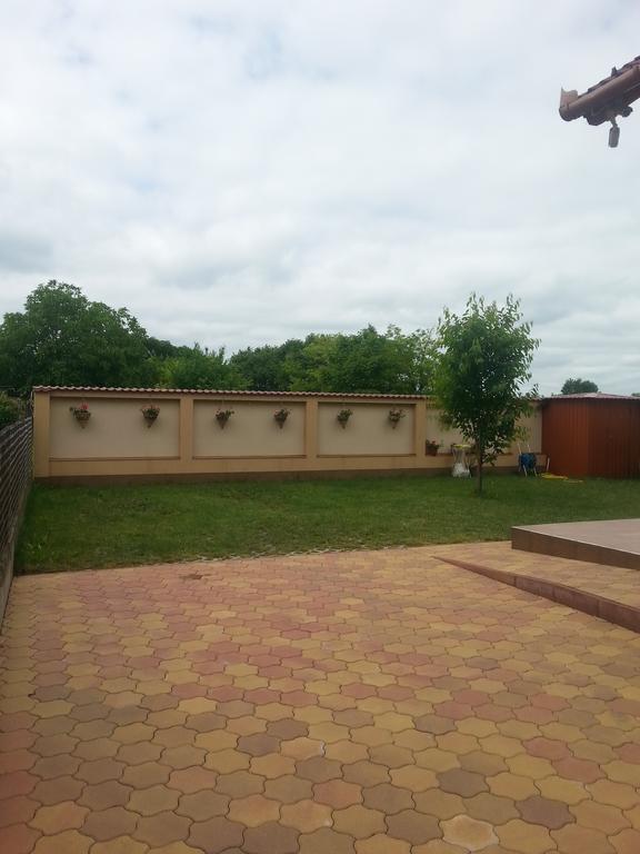 Marinica Apartman Хайдусобосло Экстерьер фото